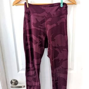 The north face thermal leggings maroon camouflage pattern